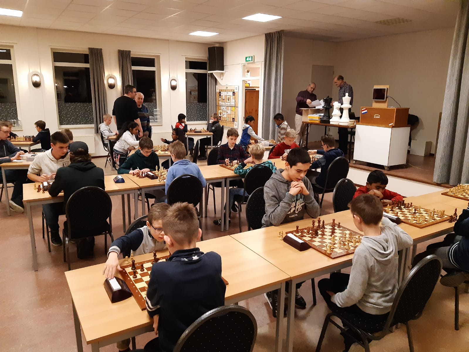 Eerste avond snelschaken voorjaarscompetitie 2020 van start
