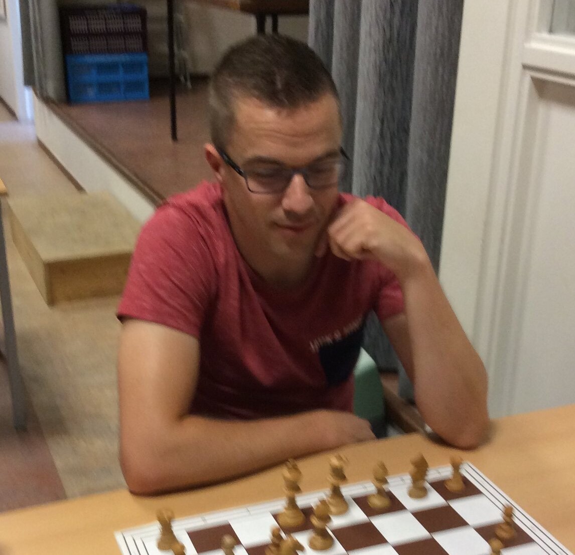 Nieuwkomer Kreukniet slaat hard toe in 9e ronde online