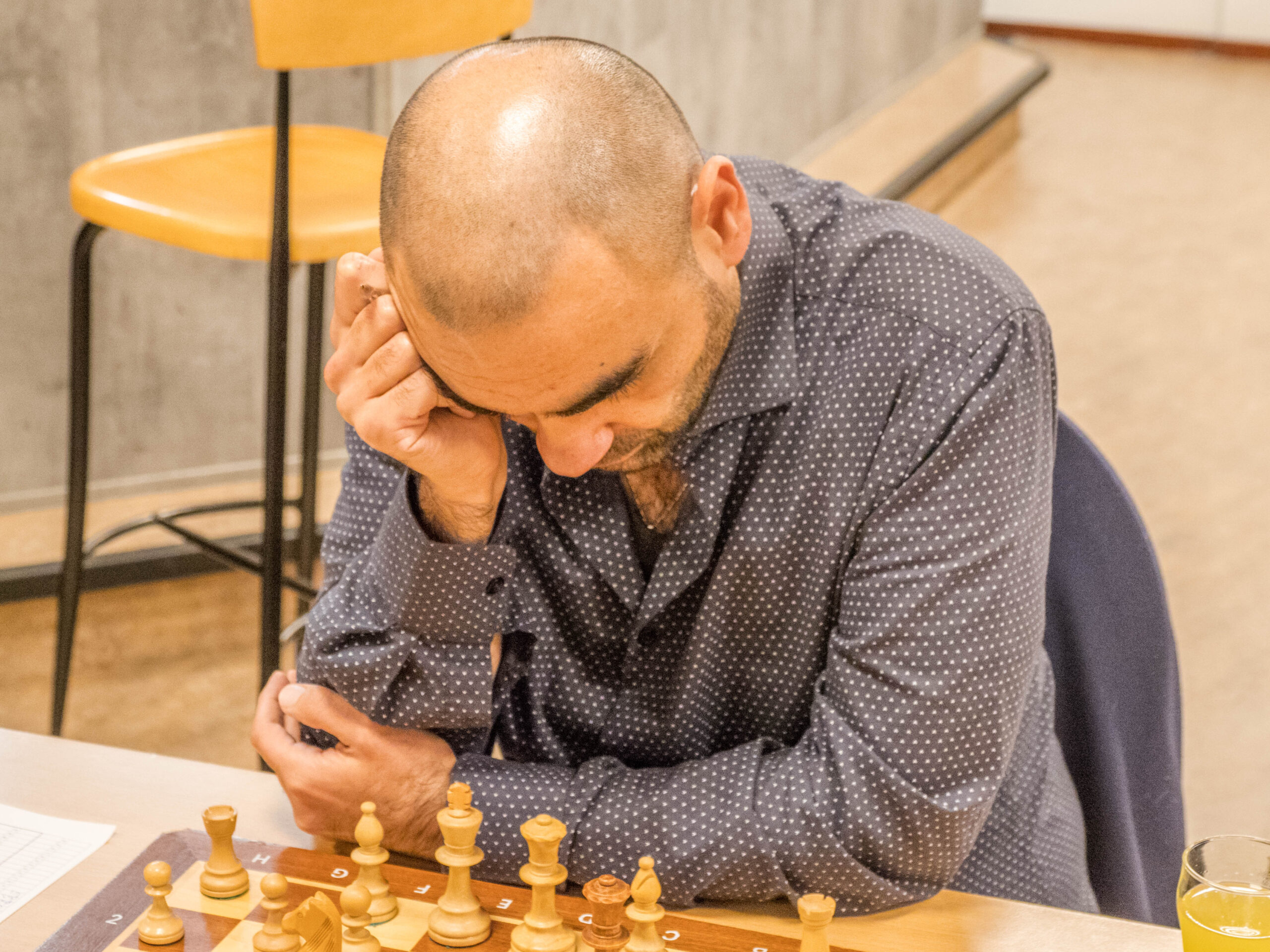 Ferhat Erdogan domineert op de 64 velden